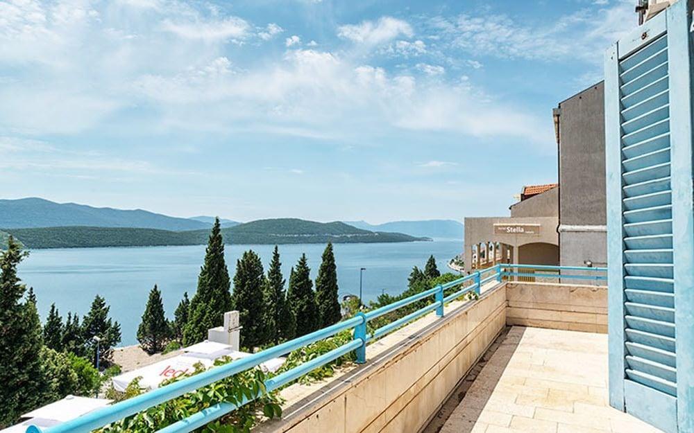 Hotel Stella نيوم المظهر الخارجي الصورة