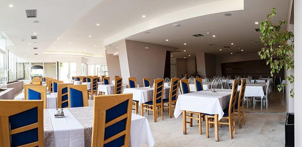 Hotel Stella نيوم المظهر الخارجي الصورة