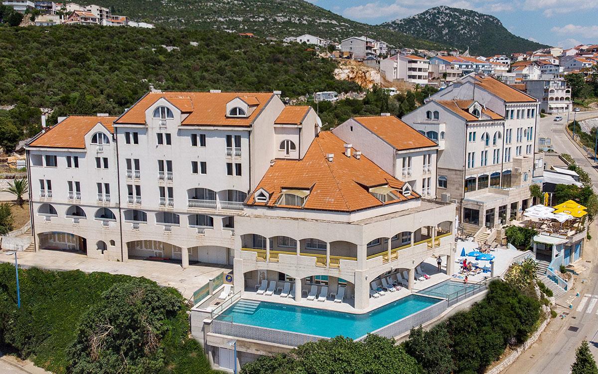 Hotel Stella نيوم المظهر الخارجي الصورة